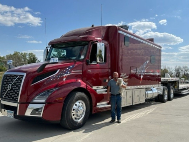 GATR Truck Center Customer Photos