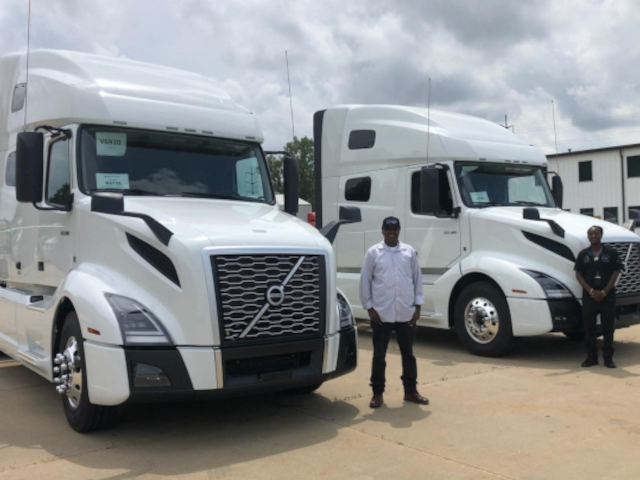 GATR Truck Center Customer Photos